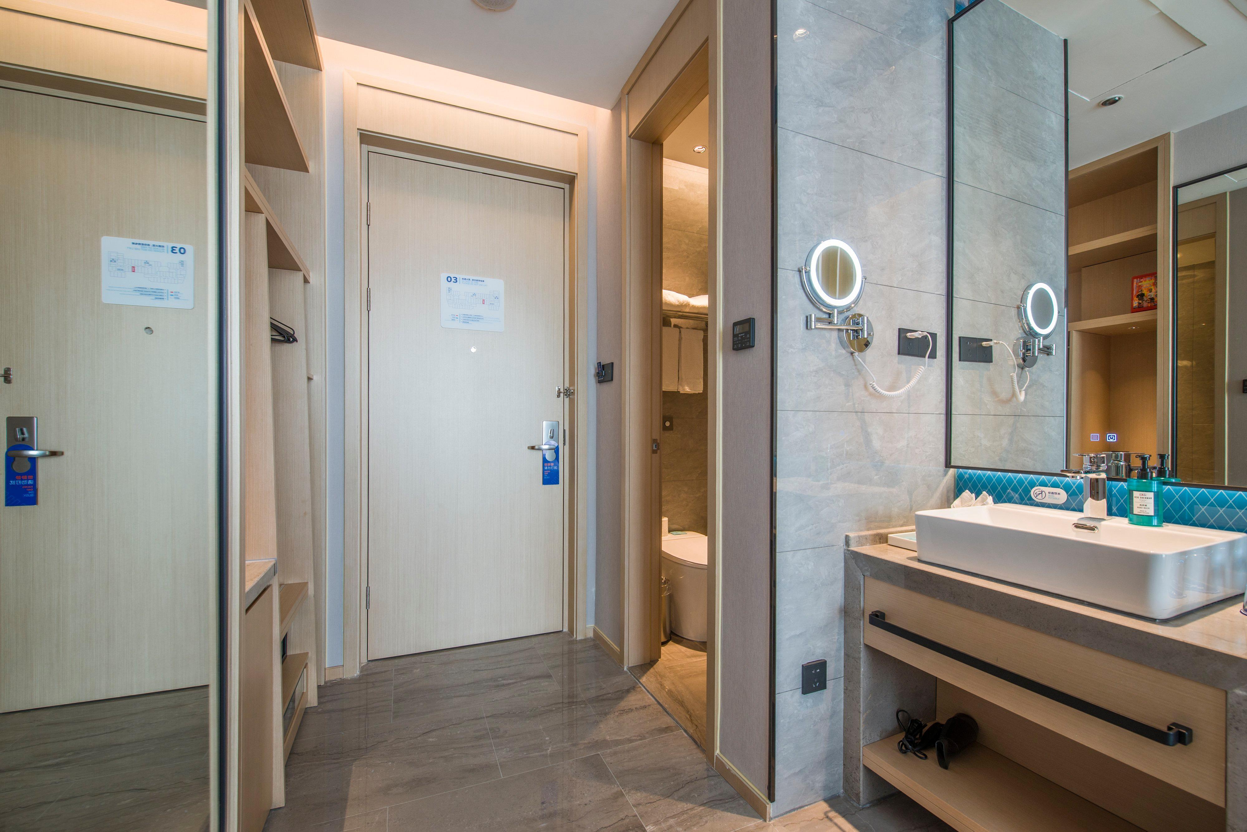 Holiday Inn Express Shenzhen Nanshan, An Ihg Hotel Exterior photo